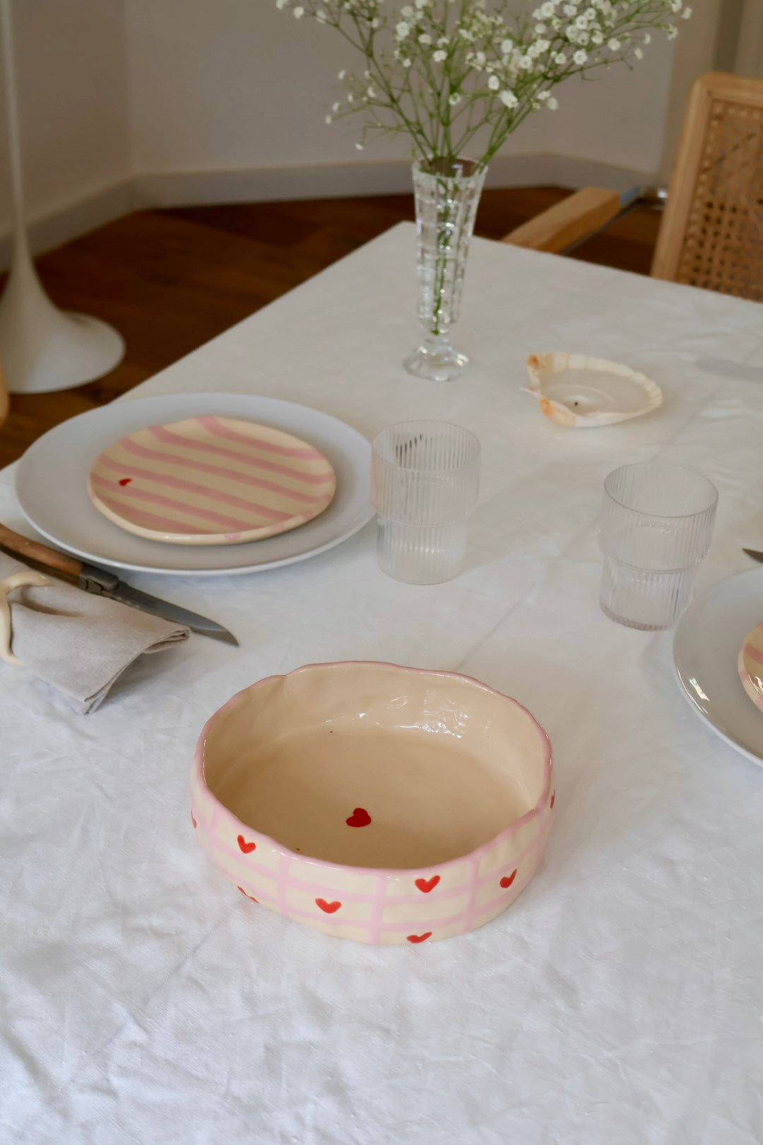 Large bowl - Pink gingham & red hearts